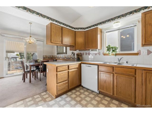306 N 45th Avenue Ct, Greeley, CO 80634