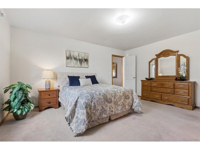 306 N 45th Avenue Ct, Greeley, CO 80634