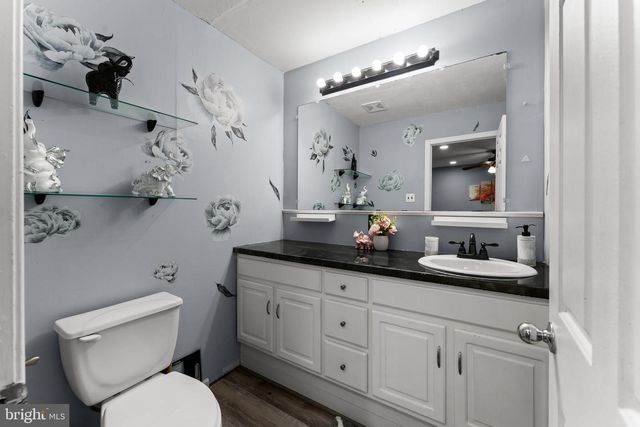 904 BLAKE DR, Mays Landing, NJ 08330