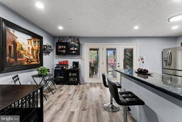 904 BLAKE DR, Mays Landing, NJ 08330