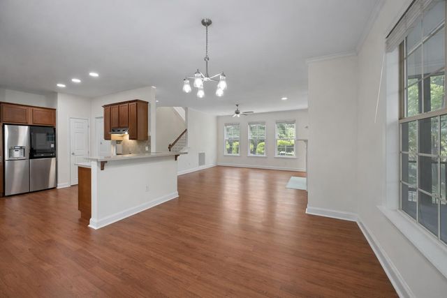 8557 Refuge Point Circle, North Charleston, SC 29420