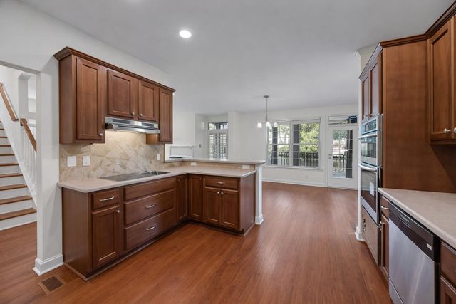 8557 Refuge Point Circle, North Charleston, SC 29420