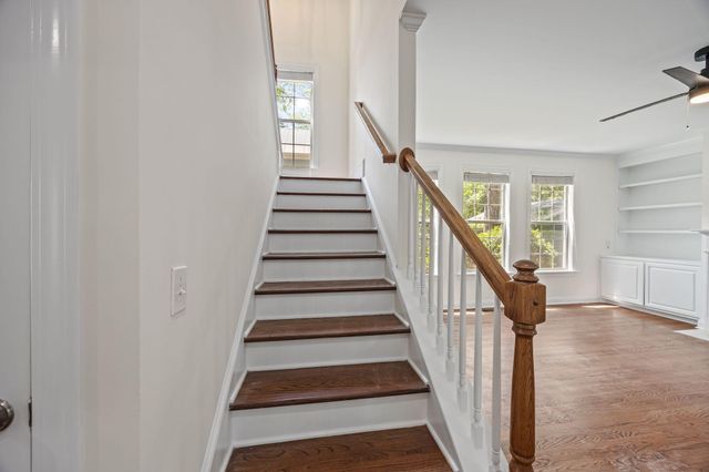 8557 Refuge Point Circle, North Charleston, SC 29420
