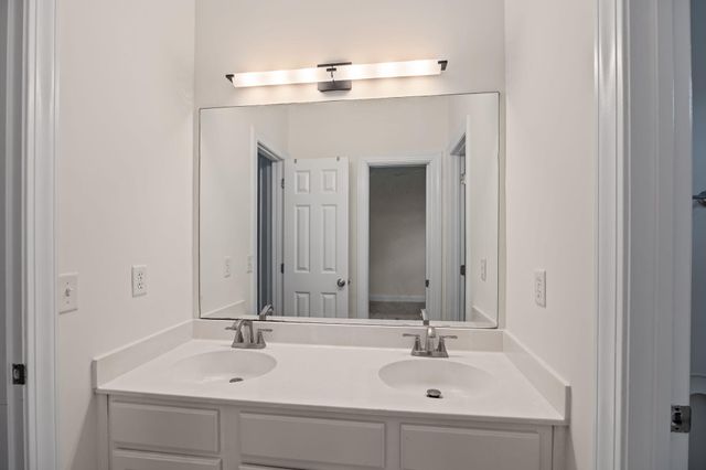 8557 Refuge Point Circle, North Charleston, SC 29420