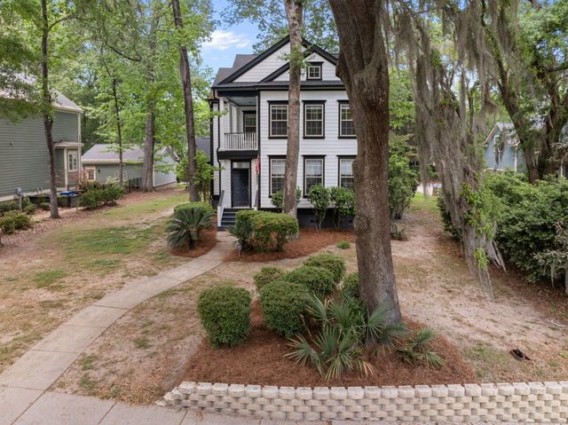 8557 Refuge Point Circle, North Charleston, SC 29420