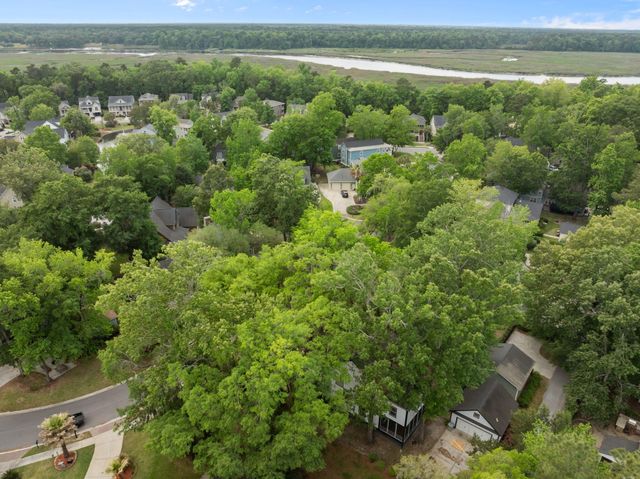 8557 Refuge Point Circle, North Charleston, SC 29420