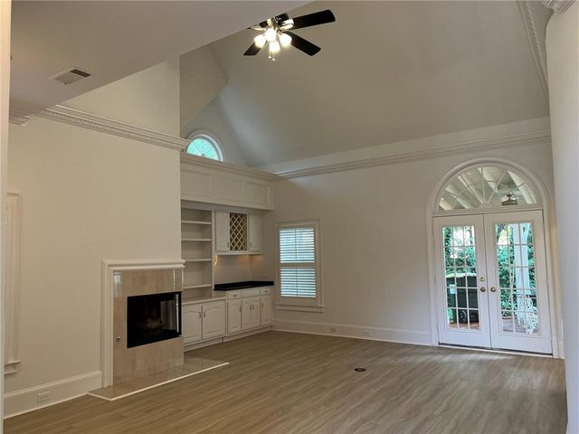 4608 Chattahoochee Crossing, Marietta, GA 30067