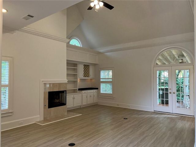 4608 Chattahoochee Crossing, Marietta, GA 30067