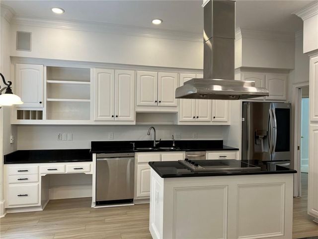 4608 Chattahoochee Crossing, Marietta, GA 30067