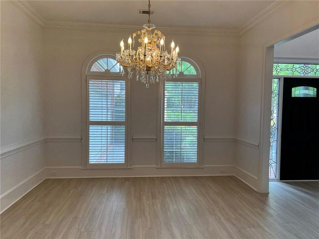 4608 Chattahoochee Crossing, Marietta, GA 30067