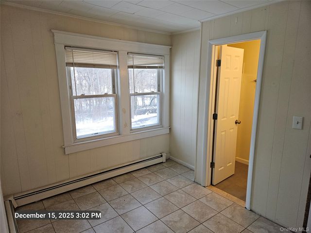 1 Beech Drive 5, Ronkonkoma, NY 11779