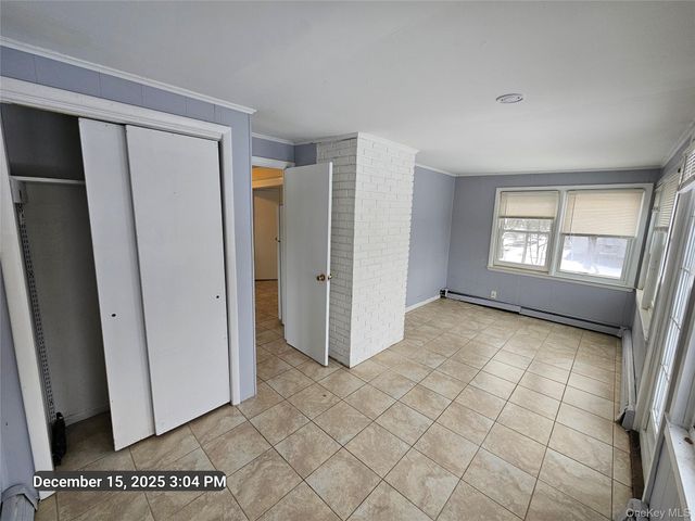 1 Beech Drive 5, Ronkonkoma, NY 11779