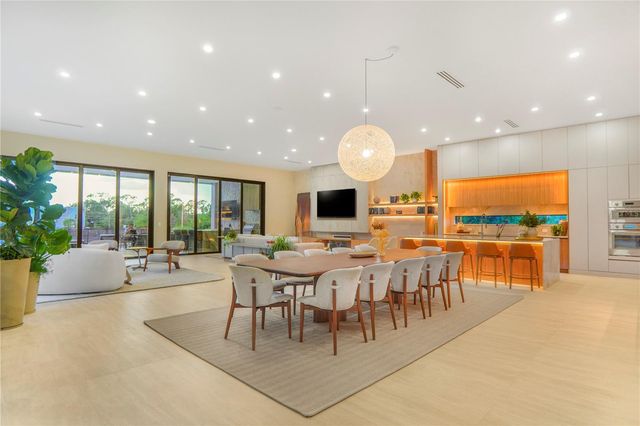 6208 WINTER GARDEN VINELAND ROAD, Windermere, FL 34786