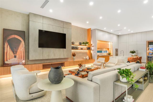 6208 WINTER GARDEN VINELAND ROAD, Windermere, FL 34786