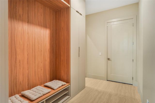 6208 WINTER GARDEN VINELAND ROAD, Windermere, FL 34786