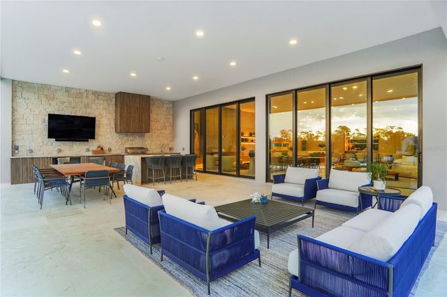 6208 WINTER GARDEN VINELAND ROAD, Windermere, FL 34786