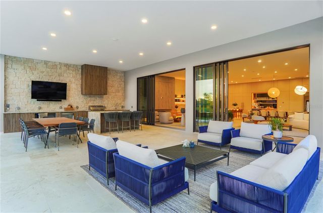 6208 WINTER GARDEN VINELAND ROAD, Windermere, FL 34786