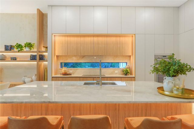 6208 WINTER GARDEN VINELAND ROAD, Windermere, FL 34786