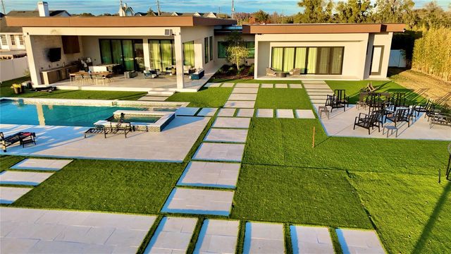 6208 WINTER GARDEN VINELAND ROAD, Windermere, FL 34786