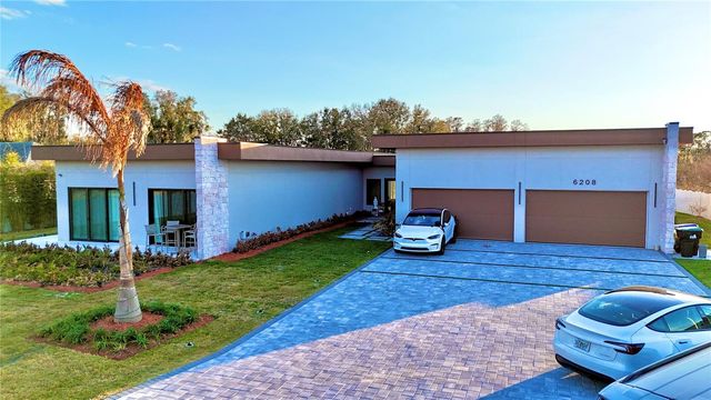 6208 WINTER GARDEN VINELAND ROAD, Windermere, FL 34786