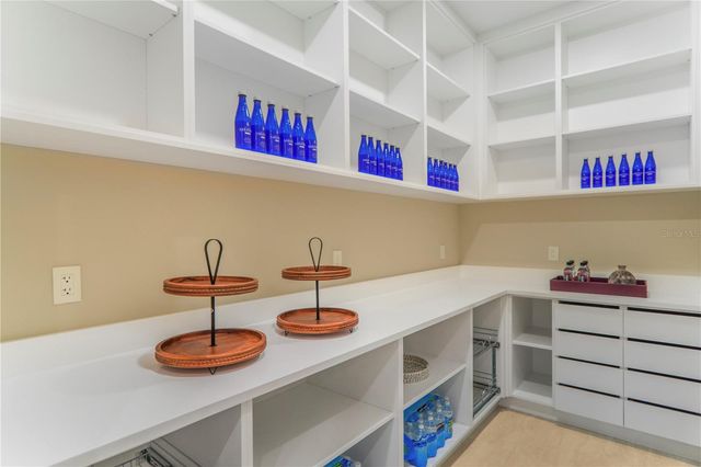 6208 WINTER GARDEN VINELAND ROAD, Windermere, FL 34786