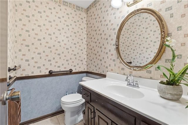 10250 Caenen Street, Lenexa, KS 66215