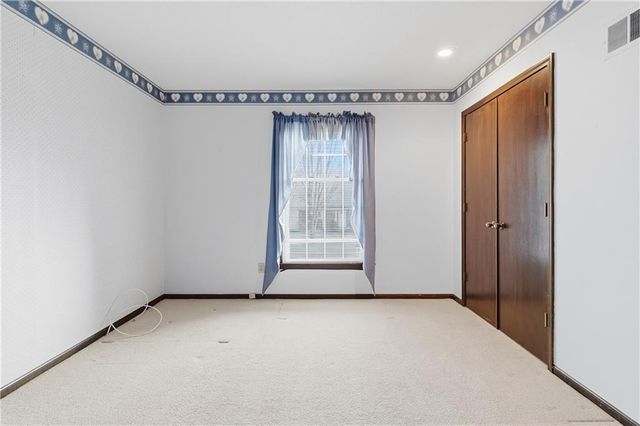 10250 Caenen Street, Lenexa, KS 66215