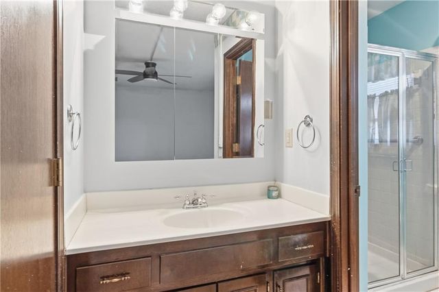 10250 Caenen Street, Lenexa, KS 66215