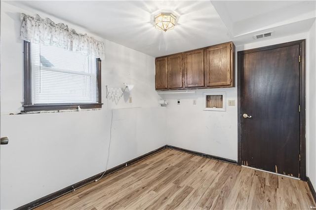 10250 Caenen Street, Lenexa, KS 66215