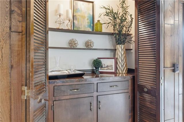 10250 Caenen Street, Lenexa, KS 66215