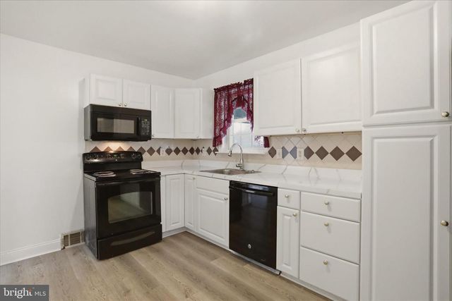 217 NOTTINGHAM RD, Hagerstown, MD 21740