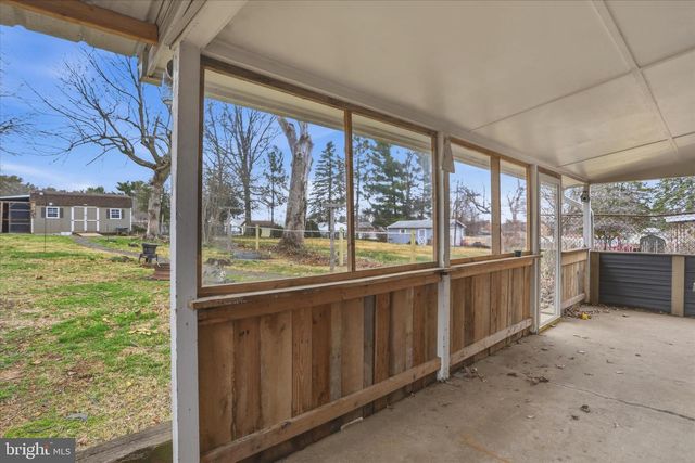 217 NOTTINGHAM RD, Hagerstown, MD 21740