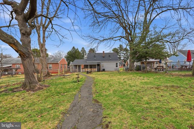 217 NOTTINGHAM RD, Hagerstown, MD 21740