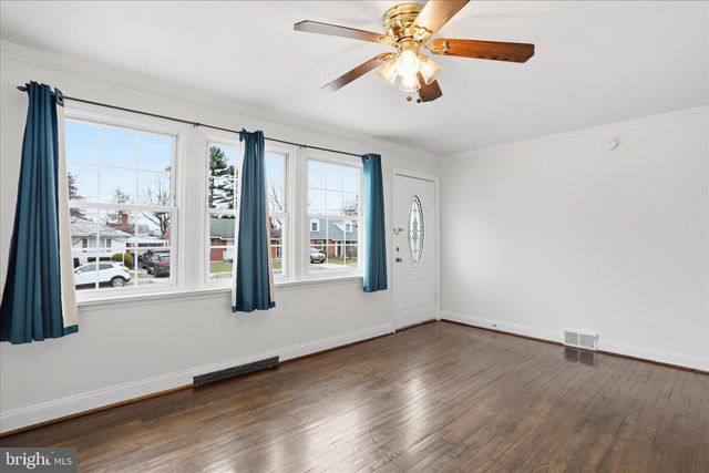 217 NOTTINGHAM RD, Hagerstown, MD 21740