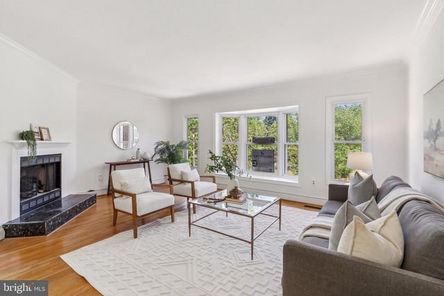 695 W GLEBE ROAD, Alexandria, VA 22305