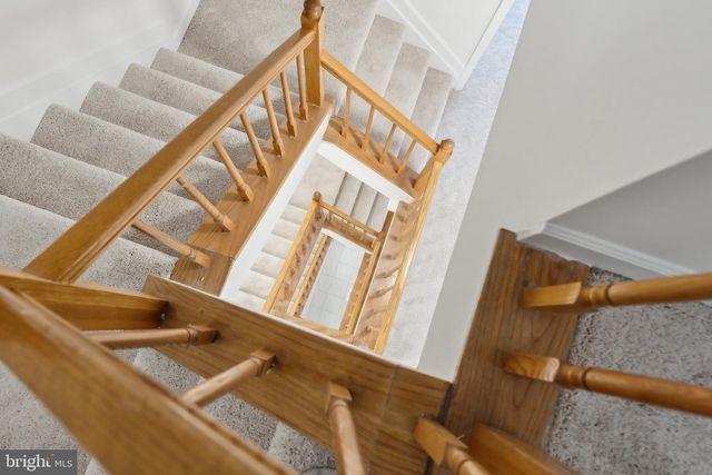 695 W GLEBE ROAD, Alexandria, VA 22305