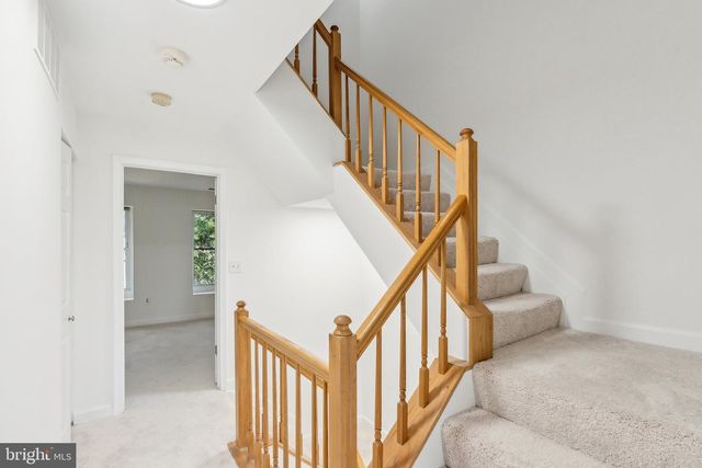 695 W GLEBE ROAD, Alexandria, VA 22305
