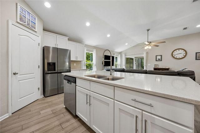 203 Chinquapin Drive, St Marys, GA 31558