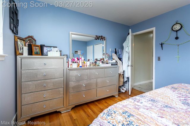 33364 Linsdale Court, Sterling Heights, MI 48310