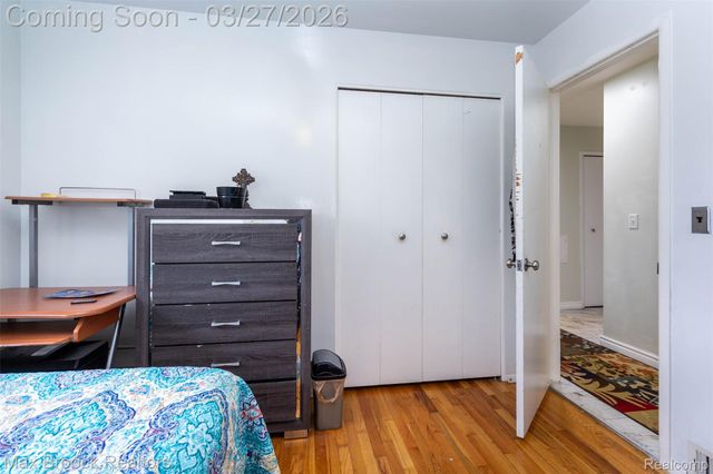 33364 Linsdale Court, Sterling Heights, MI 48310