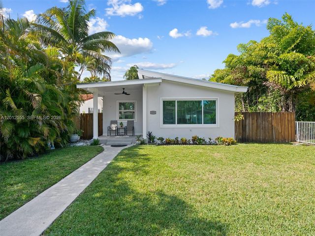 1251 Lincoln St, Hollywood, FL 33019