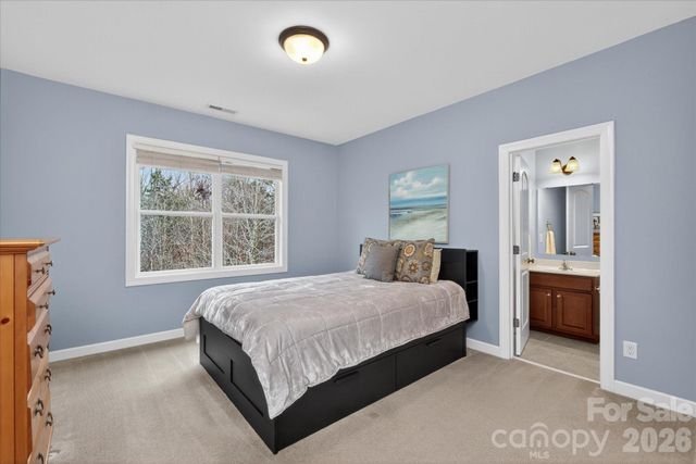 8456 Fairgreen Avenue, Waxhaw, NC 28173