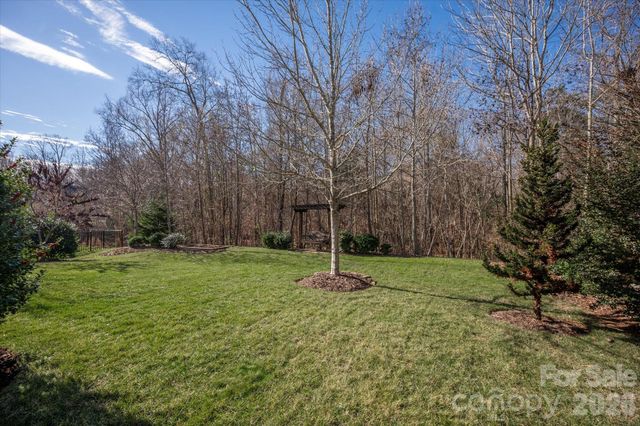 8456 Fairgreen Avenue, Waxhaw, NC 28173