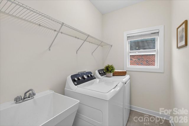 8456 Fairgreen Avenue, Waxhaw, NC 28173