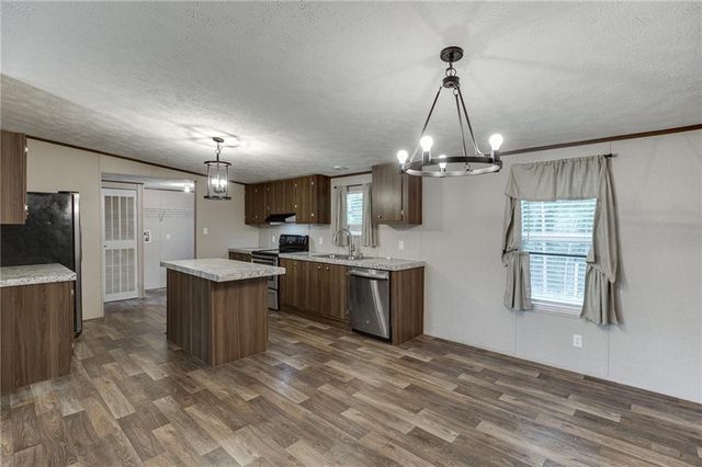 526 Silver Falls Road, Cleveland, GA 30528