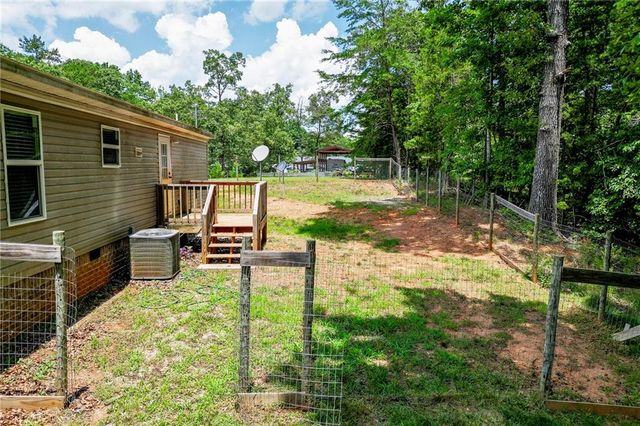 526 Silver Falls Road, Cleveland, GA 30528