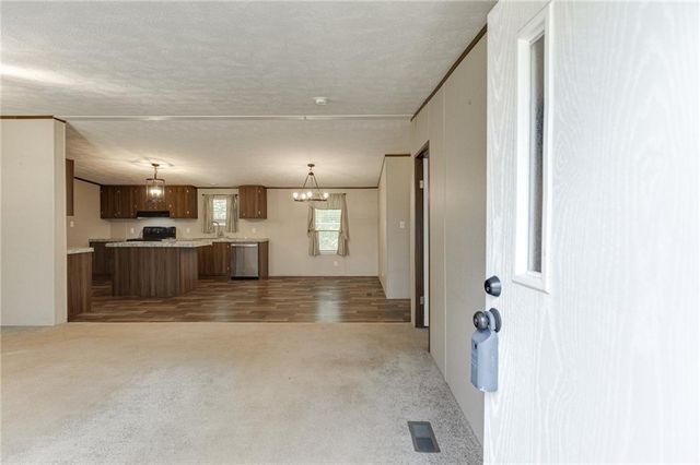 526 Silver Falls Road, Cleveland, GA 30528