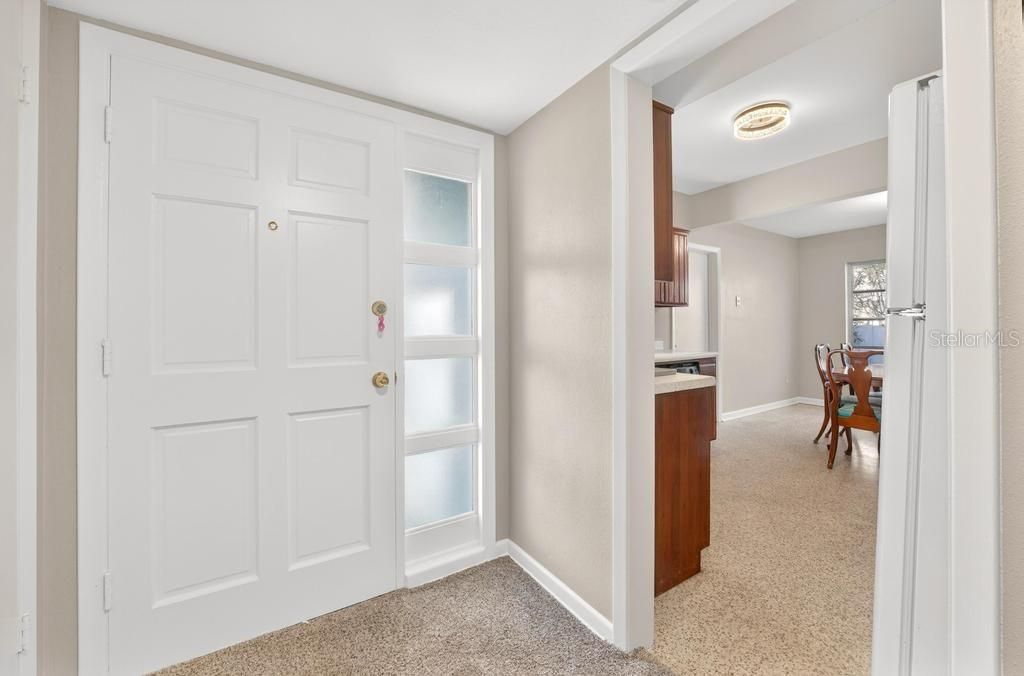 Image 11 of property listing at 419 KRUEGER STREET, Orlando, FL 32839