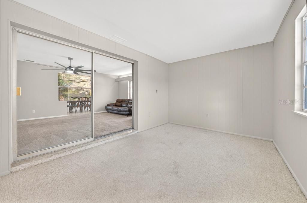 Image 27 of property listing at 419 KRUEGER STREET, Orlando, FL 32839