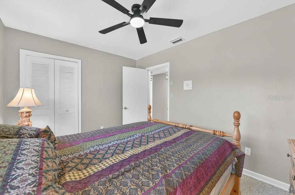 Image 41 of property listing at 419 KRUEGER STREET, Orlando, FL 32839